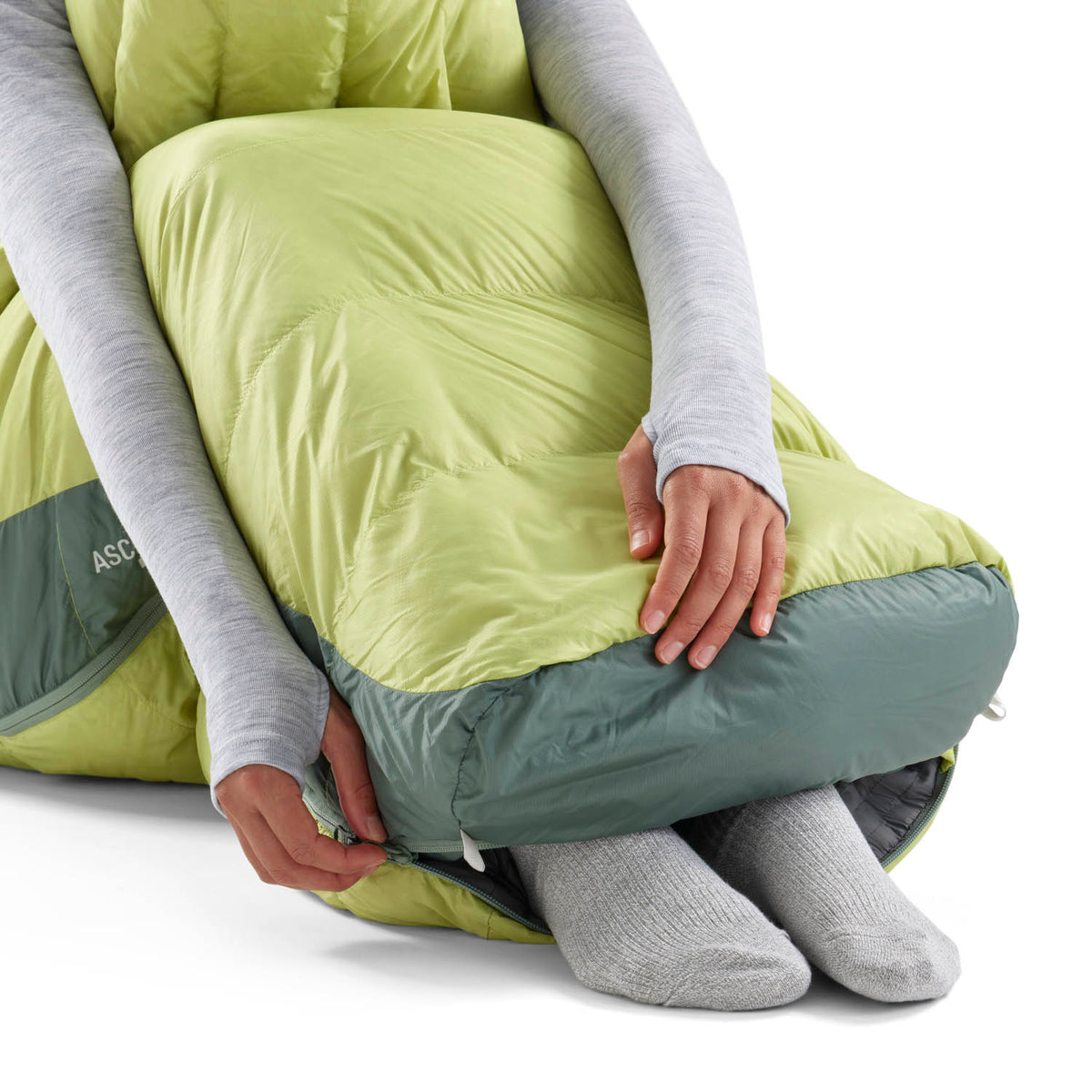 Ascent Women's Down Sleeping Bag (15°F & 30°F) (Like New)