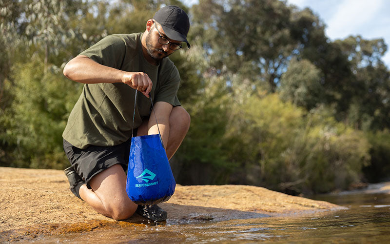 Description || Folding Bucket